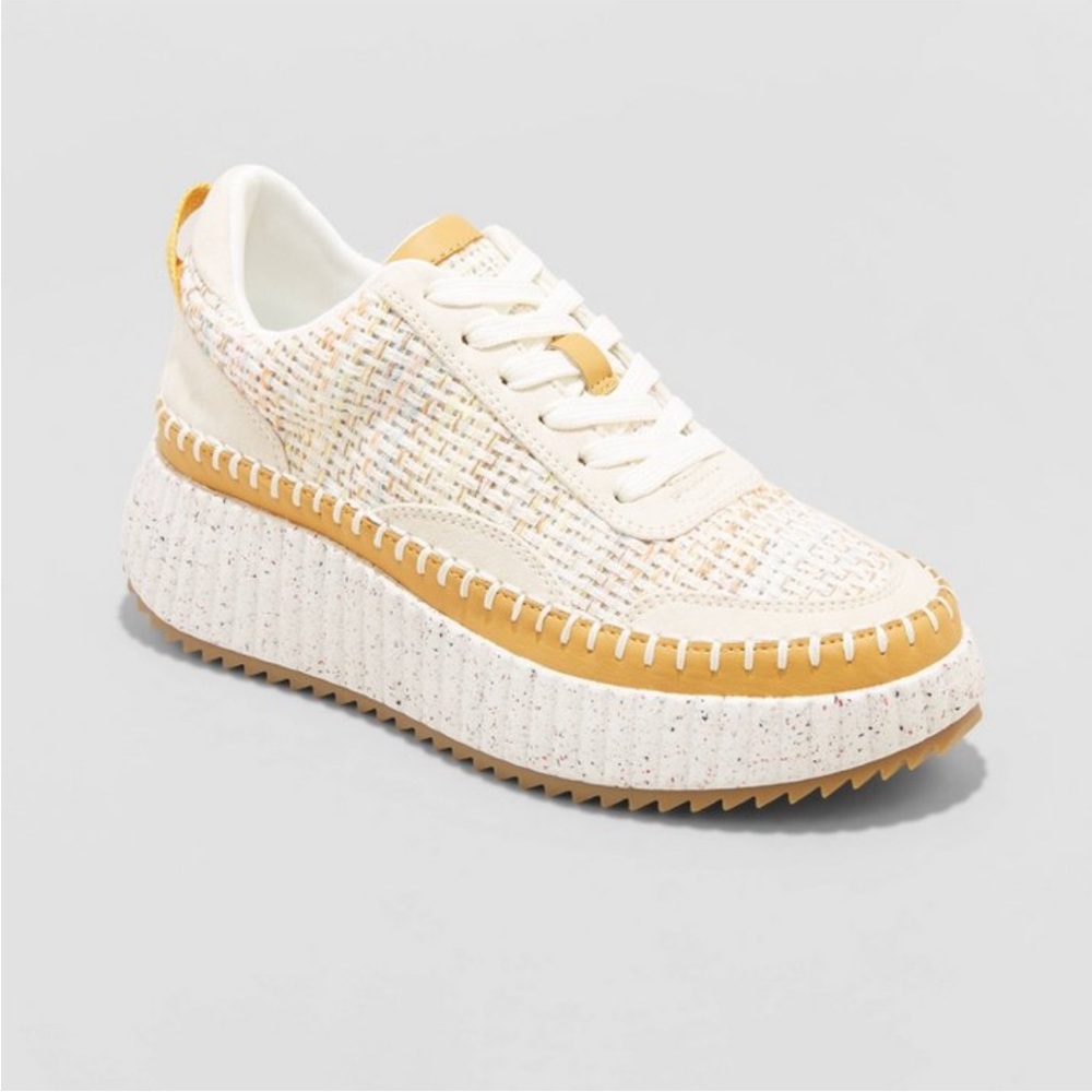 Target Persephone sneakers light beige size 6